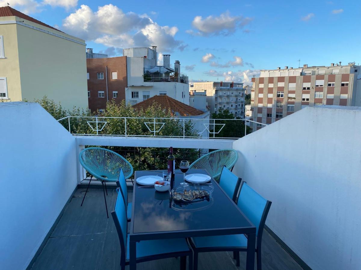 Casa Da Fonte - Vintage House And Rooftop Figueira da Foz Exterior photo