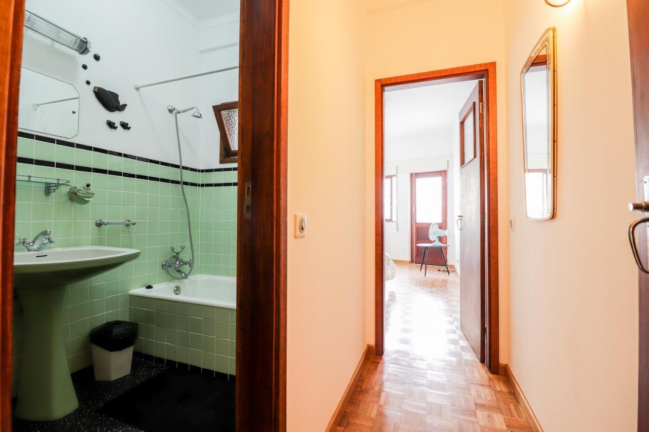 Casa Da Fonte - Vintage House And Rooftop Figueira da Foz Exterior photo